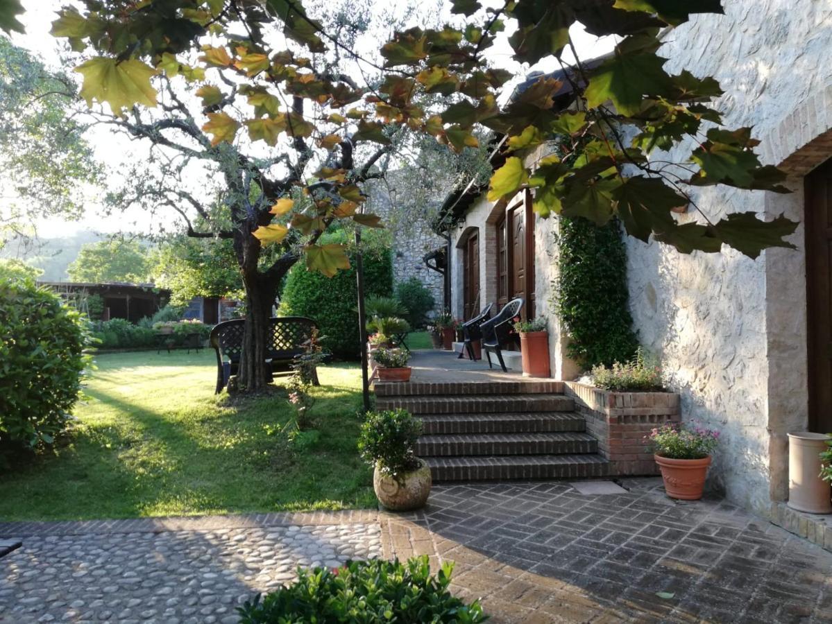 Agriturismo San Giovanni Ad Insulam อิโซลา เดล กรันซัสโซ ดิตาเลีย ภายนอก รูปภาพ